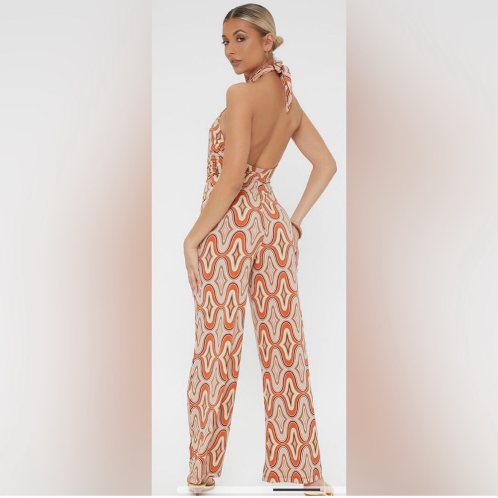 ✨HALTER JUMPSUIT✨